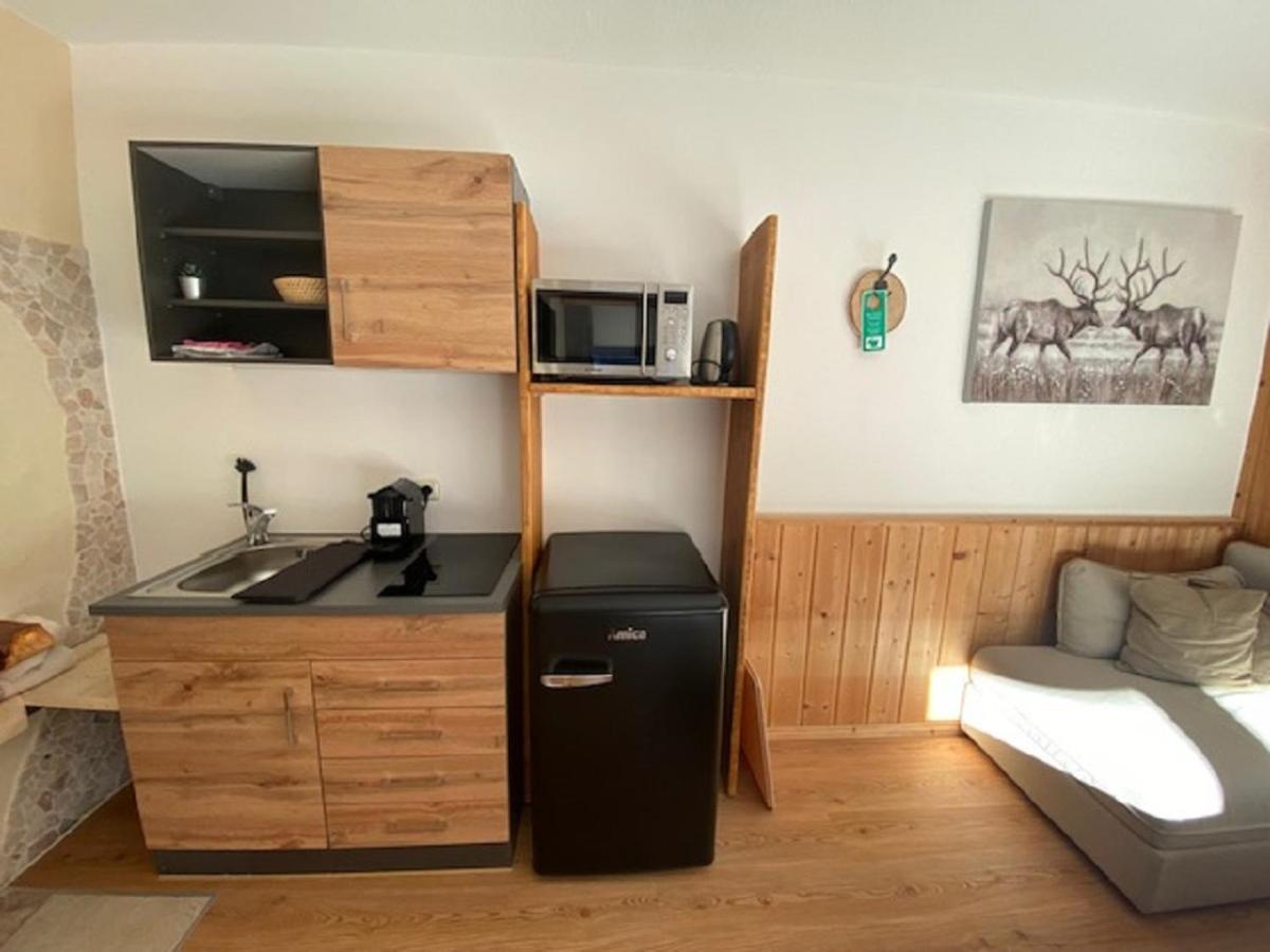 Alpenappartements Schwalbennestl Mittenwald Exterior photo